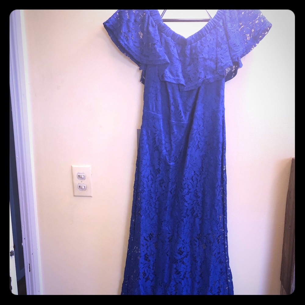 Off the shoulders dress